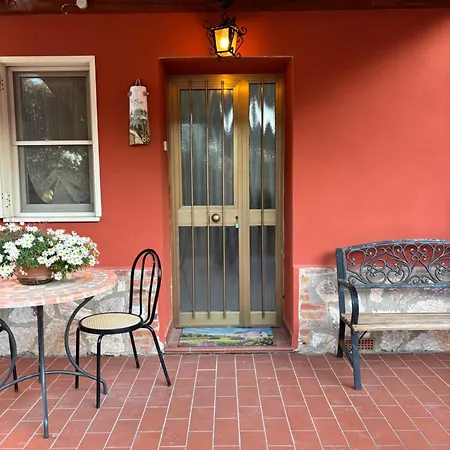 Sant'adriano Apartment